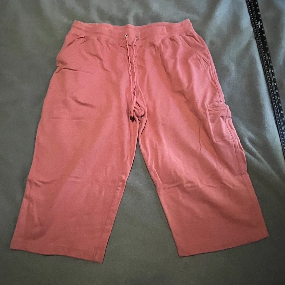 Basic Editions Women Capri Pant size XXL Elastic waist & Drawstring Pink Coral